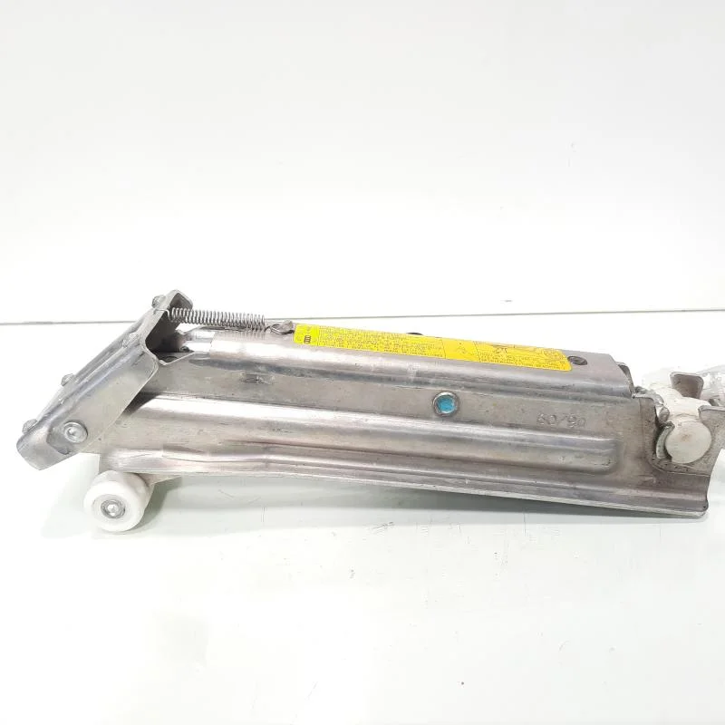 Disponibil imediat Cric, cod 4F0011031, Audi A6 (4F2, C6) (idi:604516)